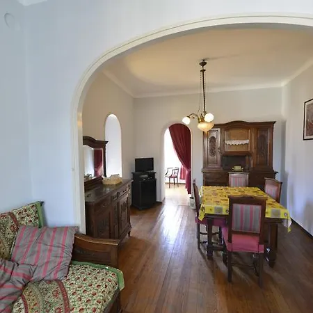 Casa Della Nonna Welchome * 카노비오